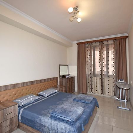 Aram str Yerevan Exterior foto